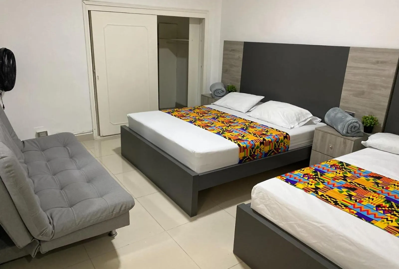 Hotel Ciento Once Boutique Laureles Medellín Colombia