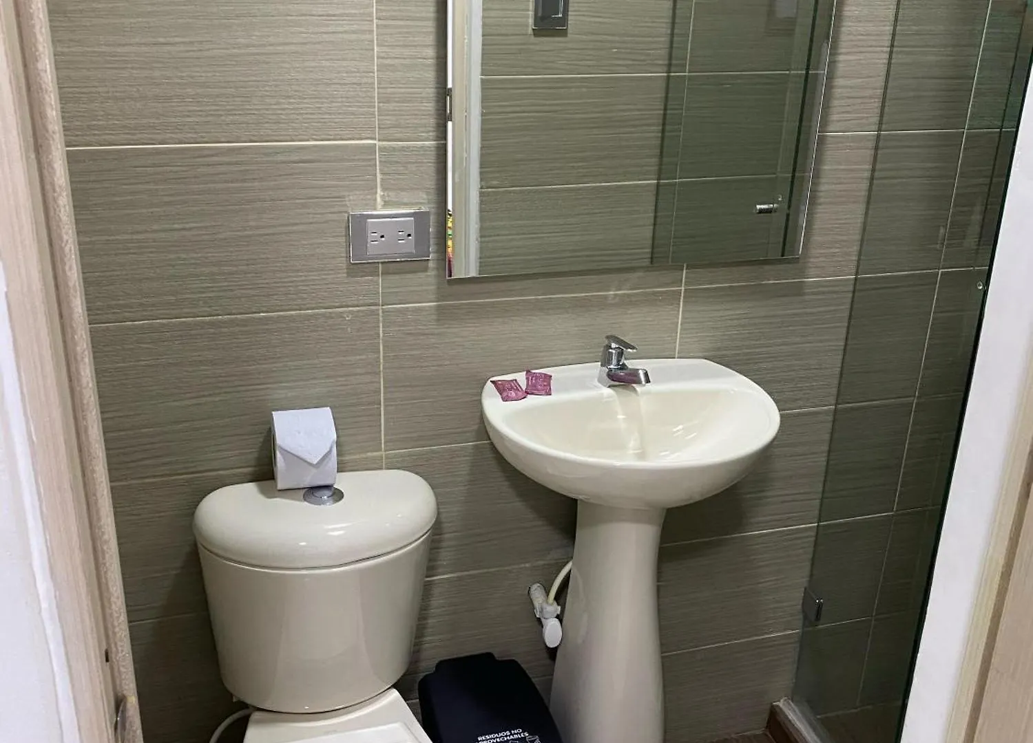 Hotel Ciento Once Boutique Laureles Medellín